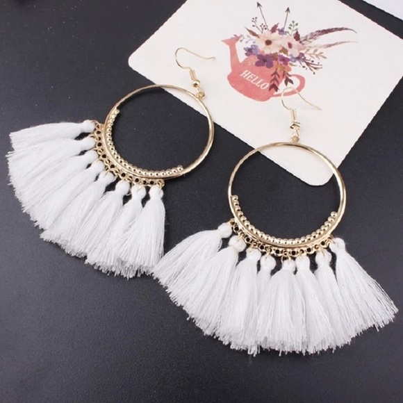 Jewelry - White Tassel Fringe Drop Earrings Bohemian